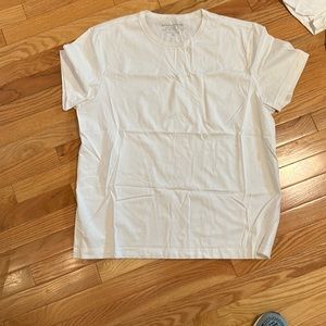 Banana Republic t-shirt